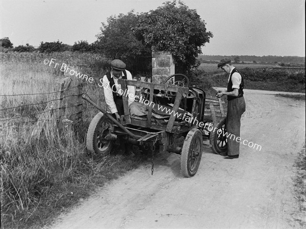 LECUMBER'S TRACTOR